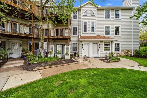 28180 Detroit Road #D3, Westlake, OH 44145