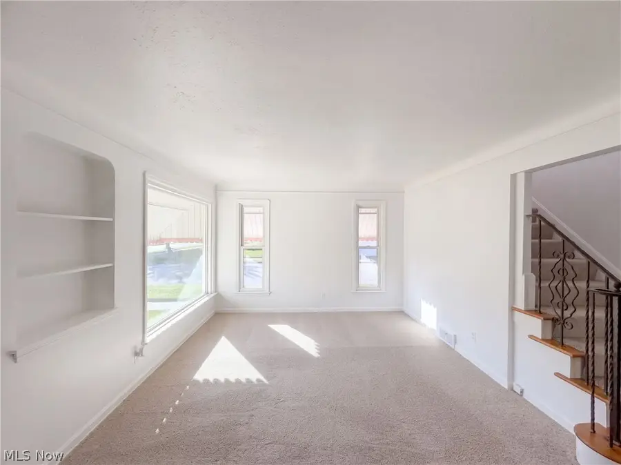 6608 Charles Avenue, Parma, OH 44129 - #2