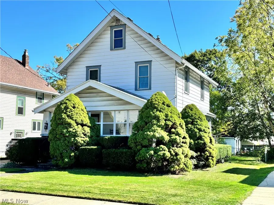 330 Ashland Avenue, Cuyahoga Falls, OH 44221 - #2