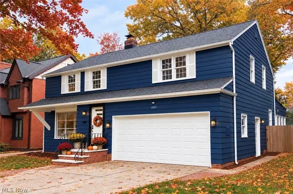 1307 Ford Road, Lyndhurst, OH 44124