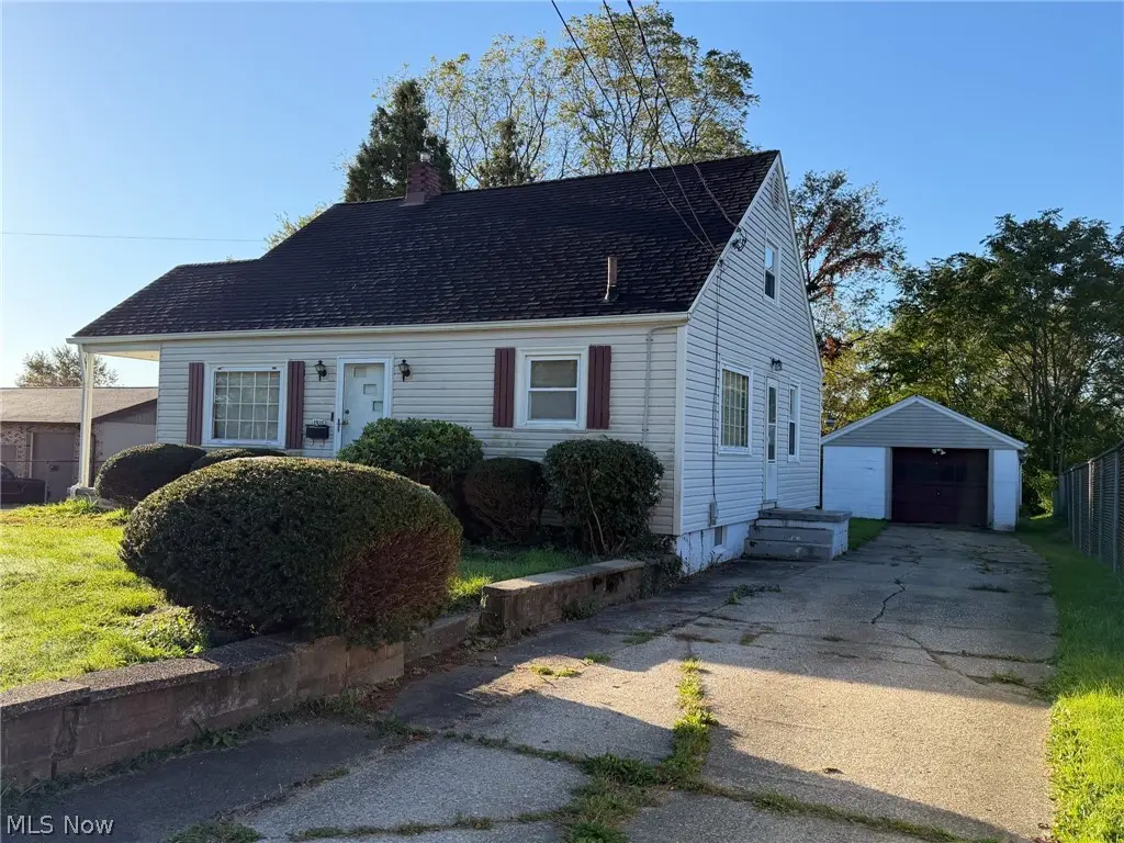 1516 Milford Ne Street, Canton, OH 44714 - #1