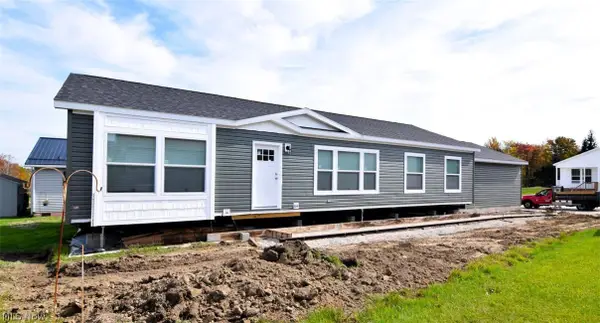 969 Stonemill Drive, Chardon, OH 44024