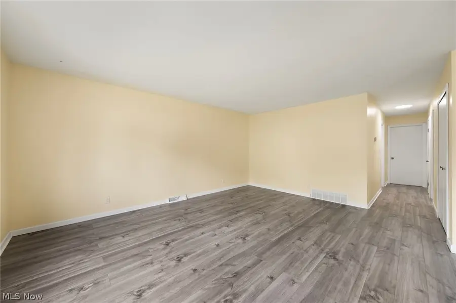 210 Magnolia Avenue, Northfield, OH 44067 - #3