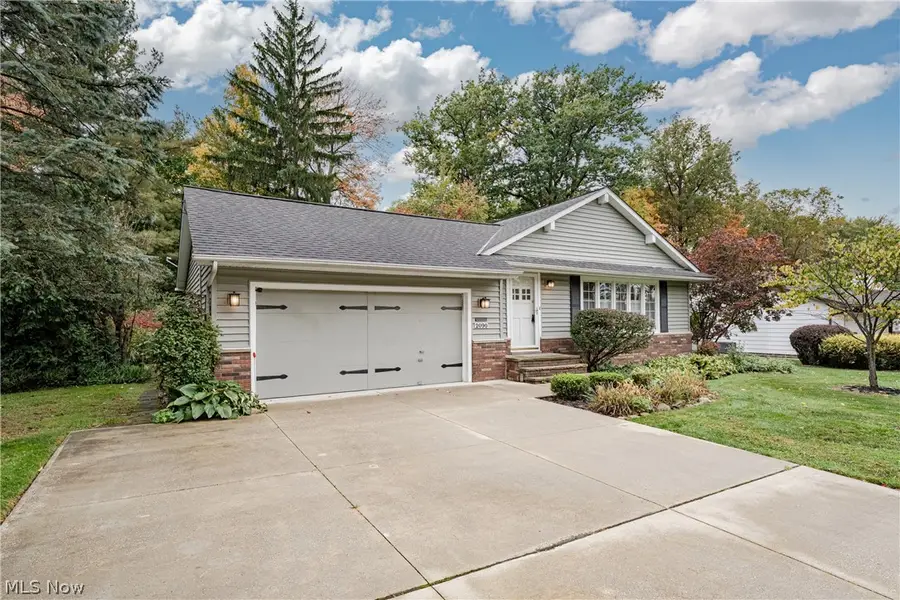 2090 Marshfield Road, Mayfield Heights, OH 44124 - #2