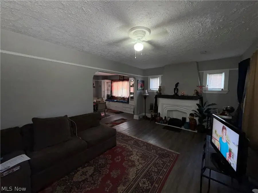 18710 Neff Road, Cleveland, OH 44119 - #2