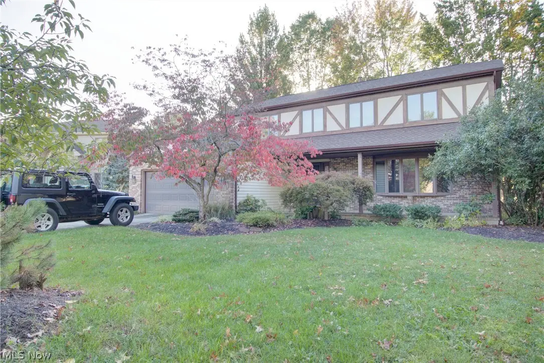 7170 Windwood Way, Olmsted, OH 44138 - #1