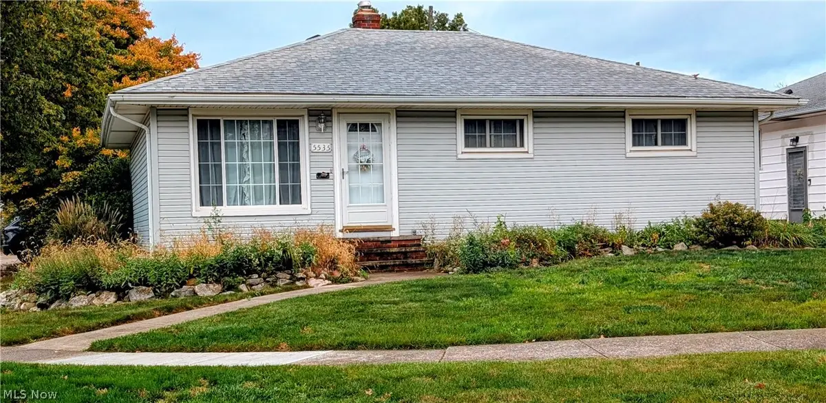5535 Cumberland Drive, Garfield Heights, OH 44125 - #1