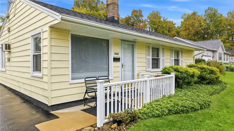 7539 Glenwood Avenue, Boardman, OH 44512 - #3