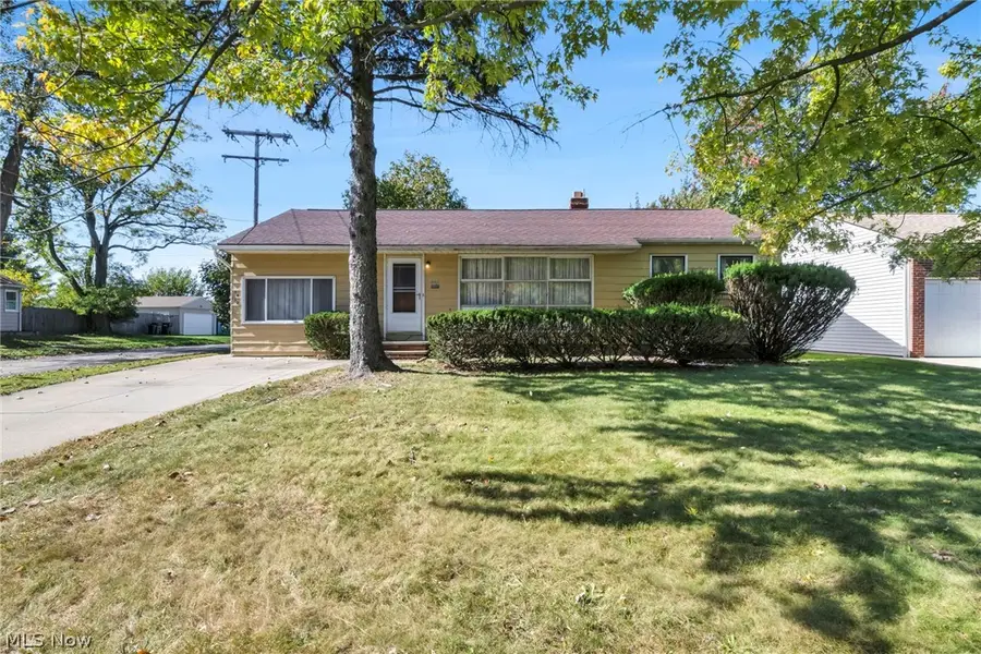5452 Hauserman Road, Parma, OH 44130 - #3