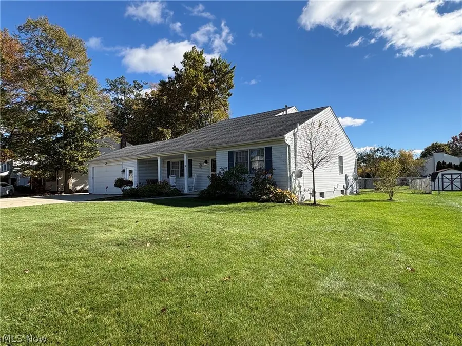 5170 White Pine Drive, Brunswick Hills, OH 44212 - #3