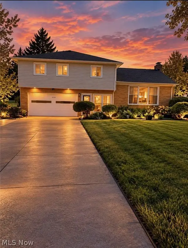 34900 Bainbridge Road, Solon, OH 44139