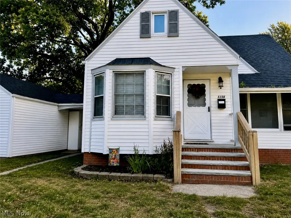 5356 Beechwood Avenue, Maple Heights, OH 44137 - #1