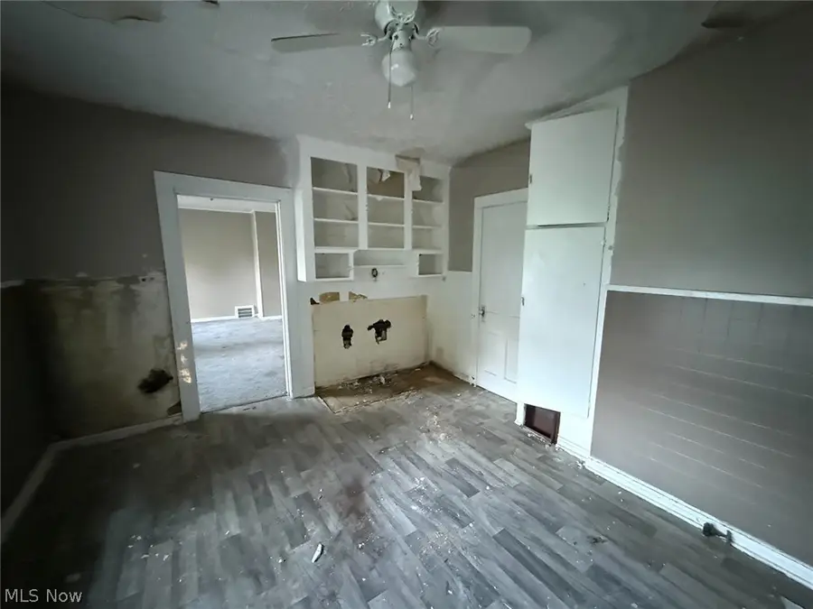 653 E 159th Street, Cleveland, OH 44110 - #2