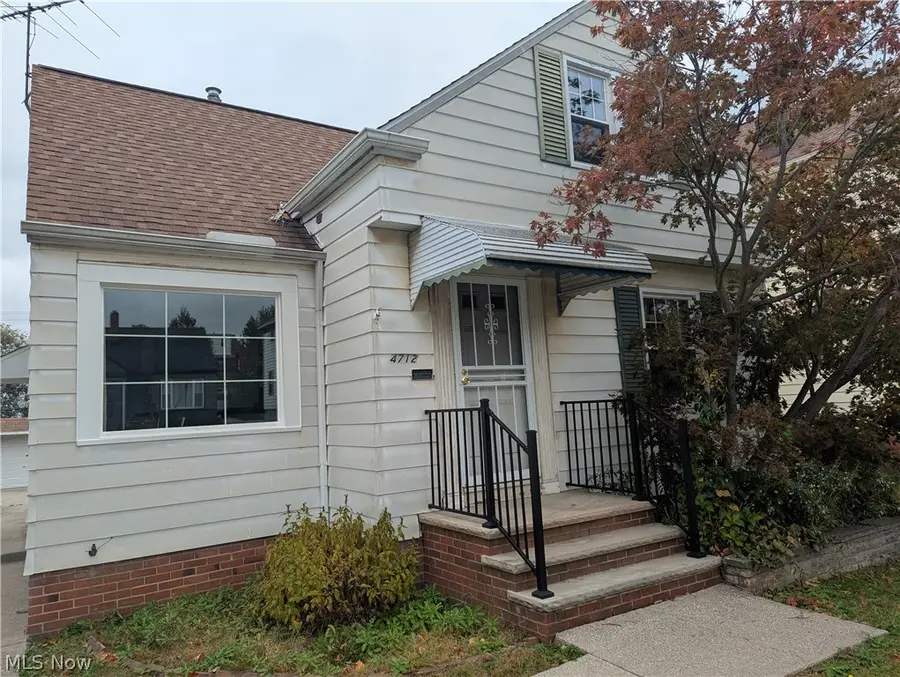 4712 E 93rd Street, Garfield Heights, OH 44125 - #2