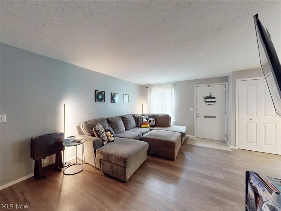 1651 Mentor Avenue #1804, Painesville, OH 44077 - #3