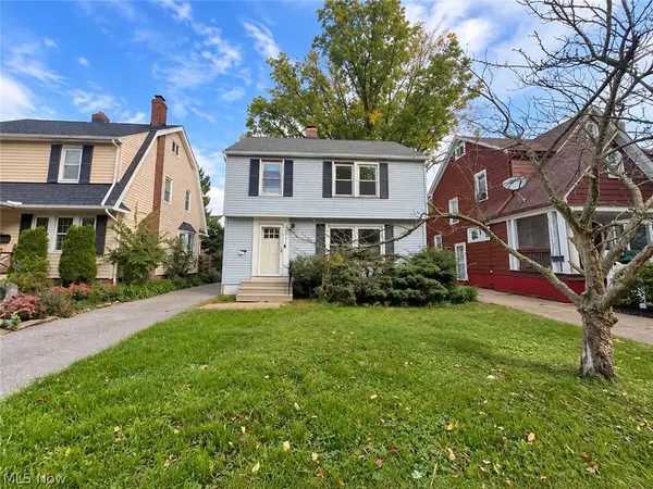 3867 Northampton Road, Cleveland Heights, OH 44121
