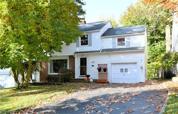 1528 Lyndhurst Road, Lyndhurst, OH 44124