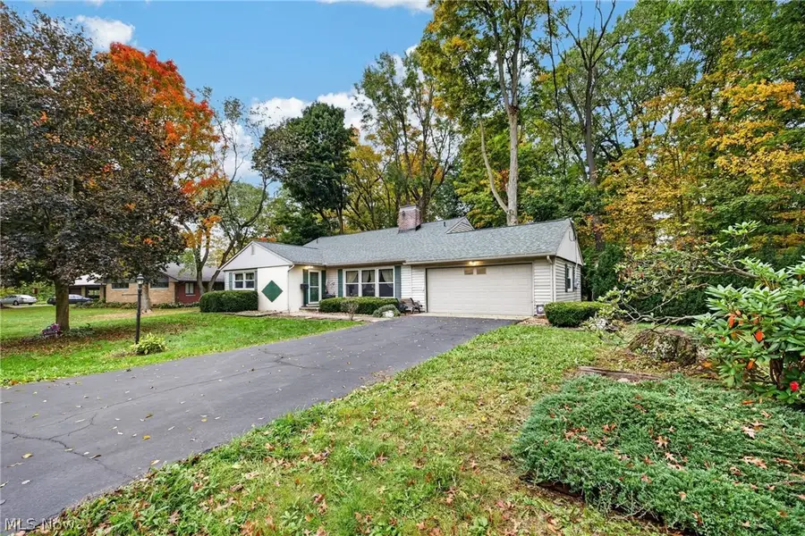 200 Manor Drive, Columbiana, OH 44408 - #2