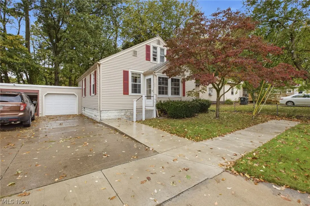220 Luary Drive, Painesville, OH 44077 - #1