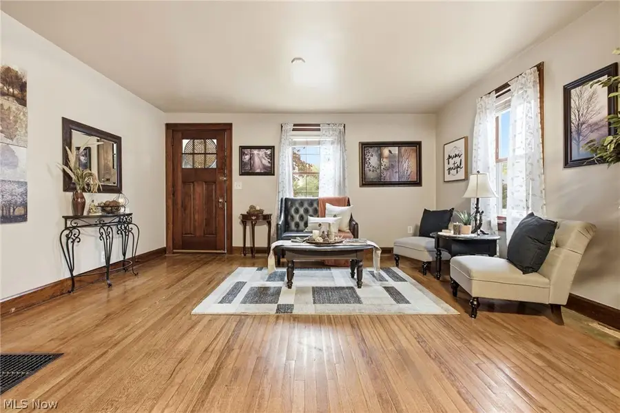 220 Luary Drive, Painesville, OH 44077 - #3