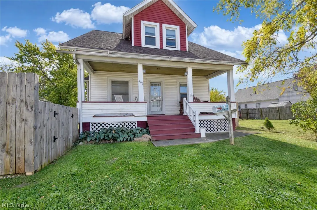 406 New 4th Street, Fairport Harbor, OH 44077 - #1
