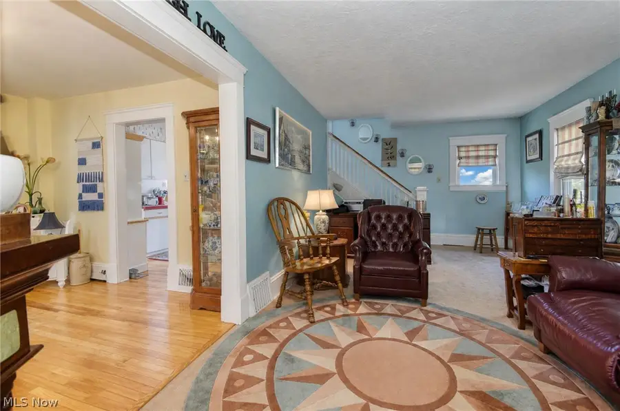 406 New 4th Street, Fairport Harbor, OH 44077 - #2