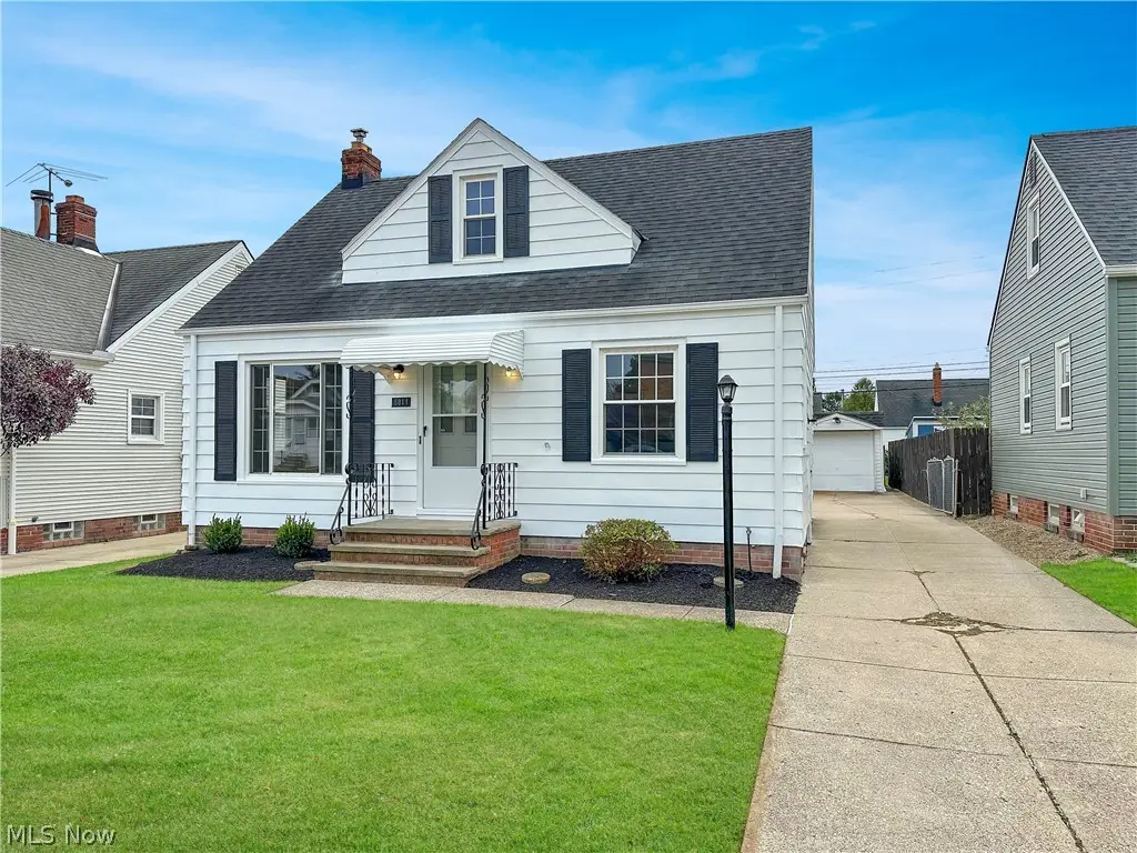 5811 Orchard Avenue, Parma, OH 44129 - #1