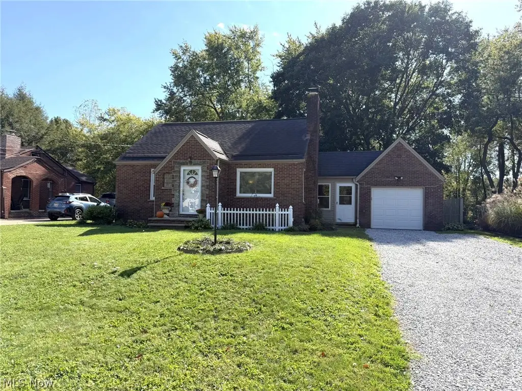 4626 17th Nw Street, Canton, OH 44708 - #1