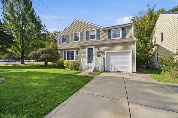 2320 Wrenford Road, University Heights, OH 44118