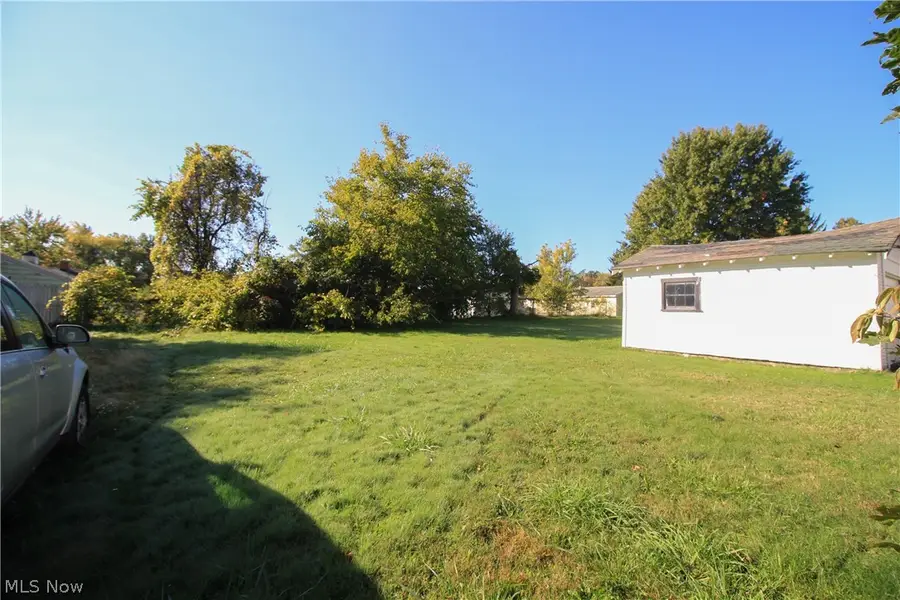 919 E Dewey Avenue, Youngstown, OH 44502 - #2