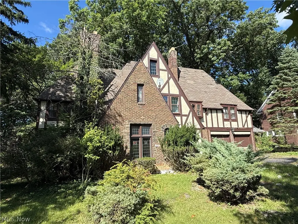 15705 Oakhill Road, East Cleveland, OH 44112 - #1