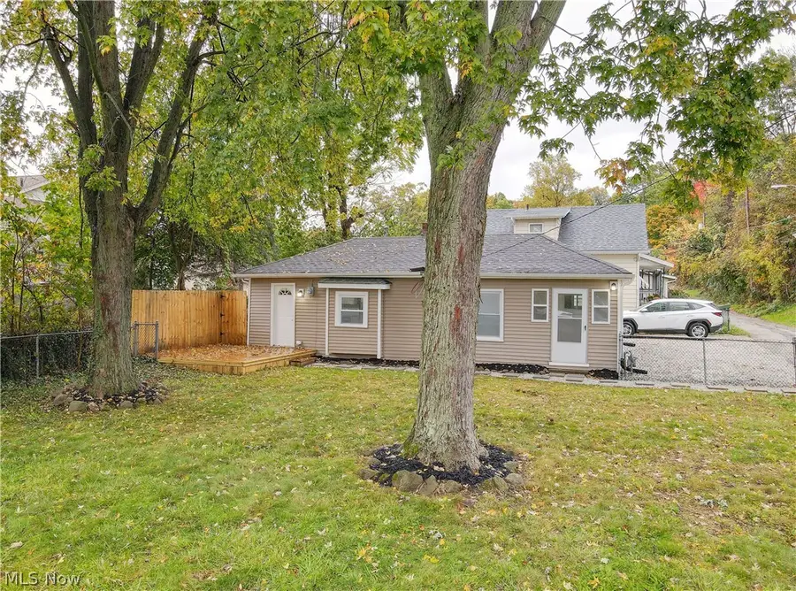 2605 Short Street, Lakemore, OH 44250 - #3