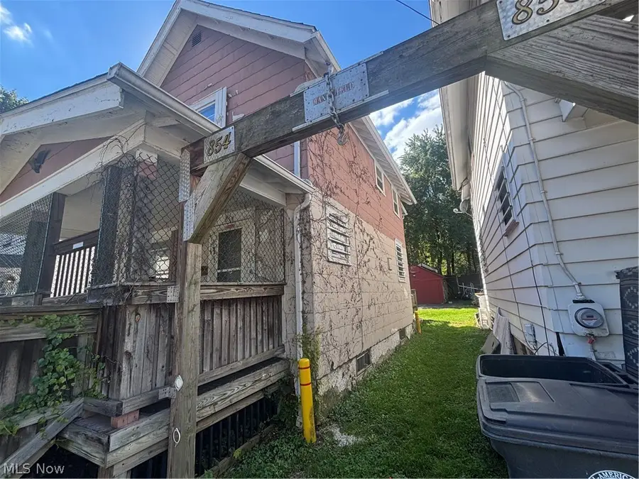 854 Keeney Street, Akron, OH 44310 - #2