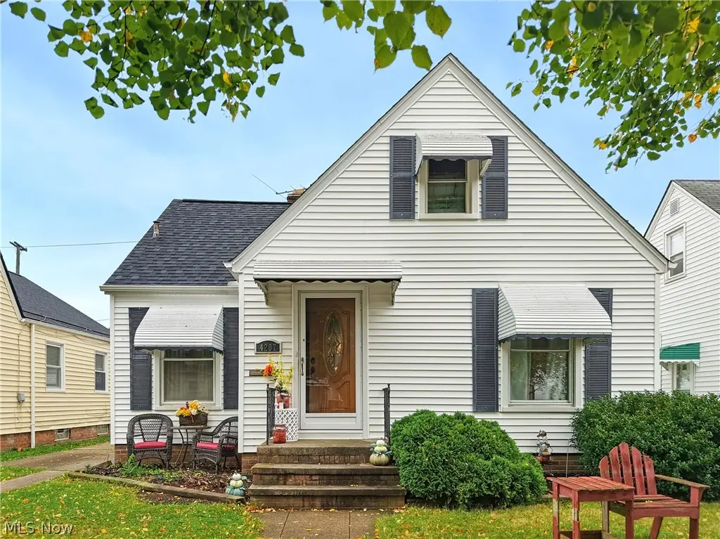 4207 W 58th Street, Cleveland, OH 44144 - #1