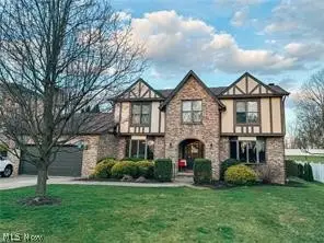3874 April Drive, Uniontown, OH 44685