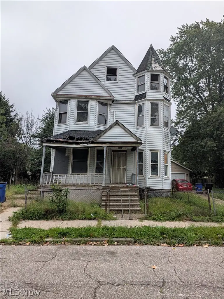 1349 E 90th Street, Cleveland, OH 44106 - #2