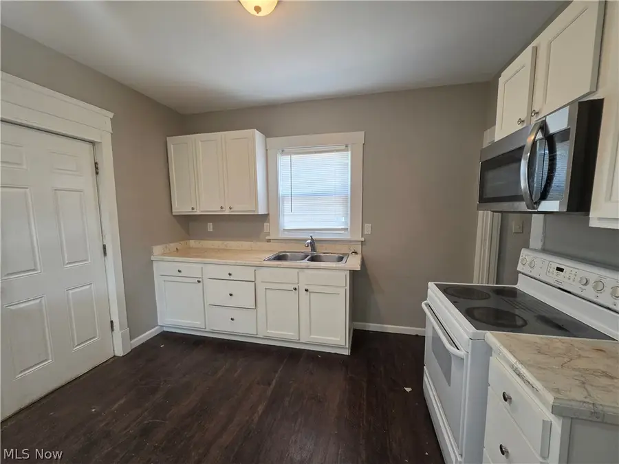 2317 11th Sw Street, Canton, OH 44706 - #2