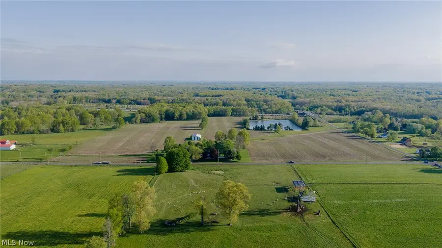 9865 Tallmadge Road, Diamond, OH 44412 - #2