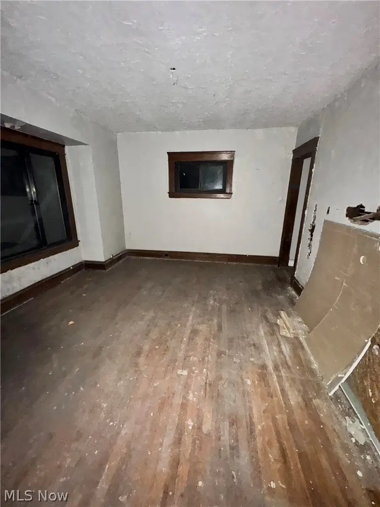 712 E 133rd Street, Cleveland, OH 44110 - #2