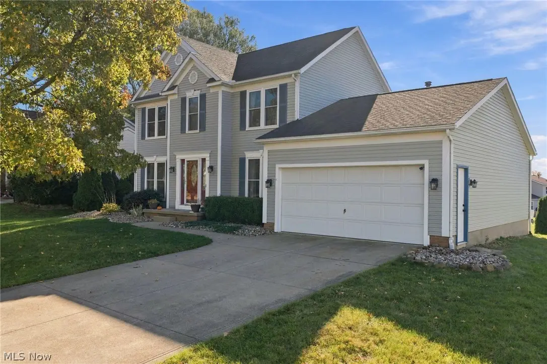 665 Oakcrest Drive, Wadsworth, OH 44281 - #1