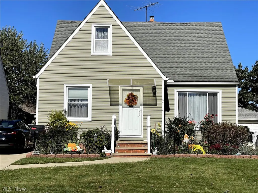 5714 Kenneth Avenue, Parma, OH 44129 - #1