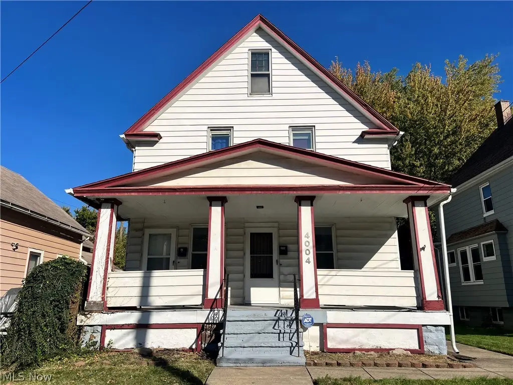4004 Carlyle Avenue, Cleveland, OH 44109 - #1