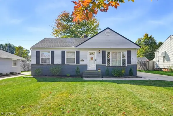 6110 Archwood Road, Independence, OH 44131