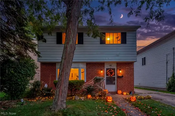 122 Courtland Boulevard, Eastlake, OH 44095