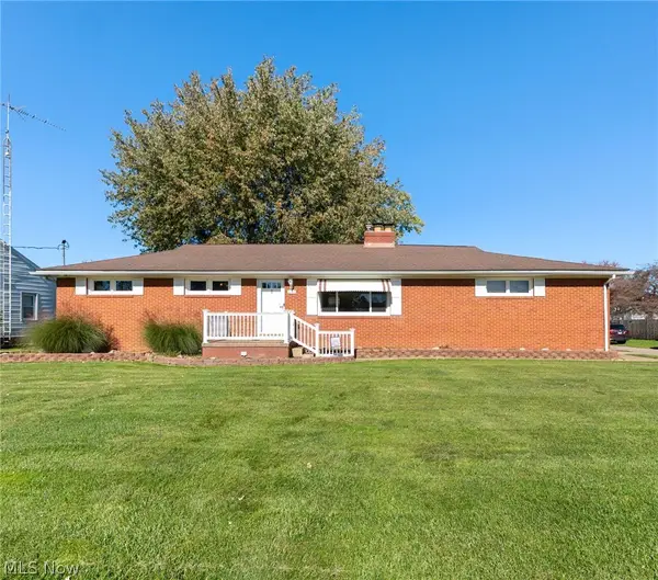 445 35th Se Street, Canton, OH 44707