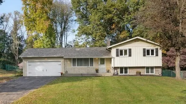 195 Gunarh Drive, Akron, OH 44319