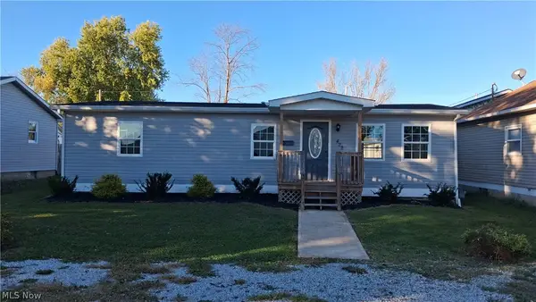 422 E 4th Street, West Lafayette, OH 43845