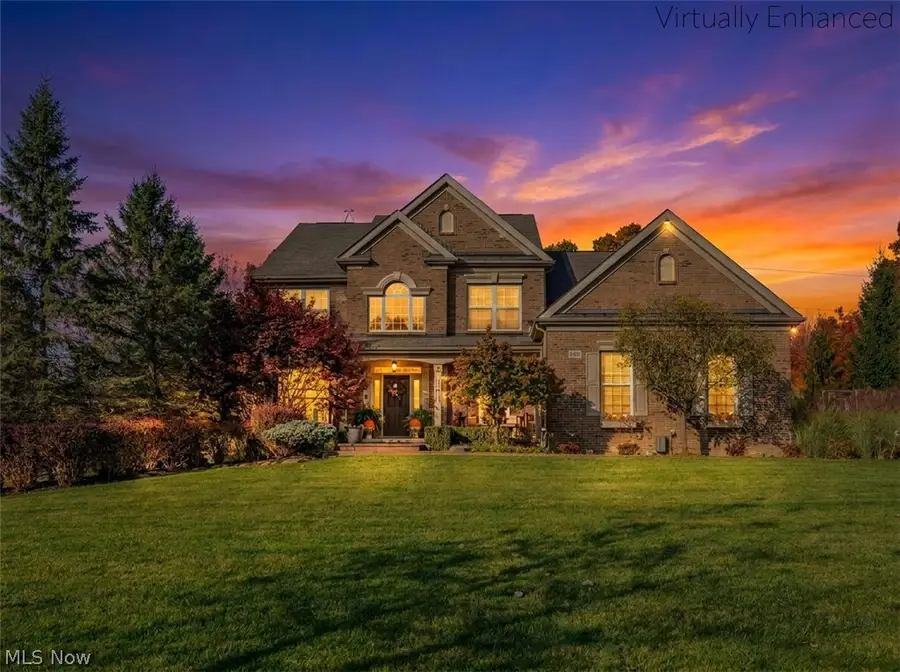4366 Roxburghe Drive, Brecksville, OH 44141 - #2
