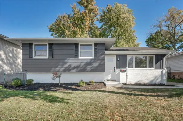 307 Saint Lawrence Boulevard, Eastlake, OH 44095