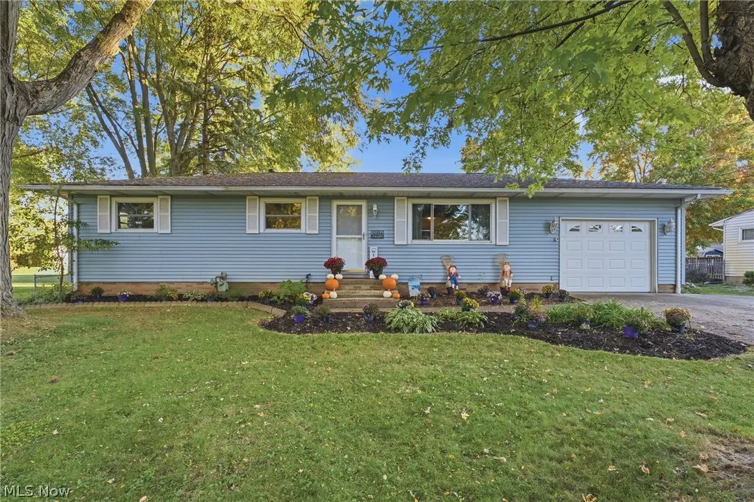 5094 Bob O Link Nw Street, North Canton, OH 44720 - #1